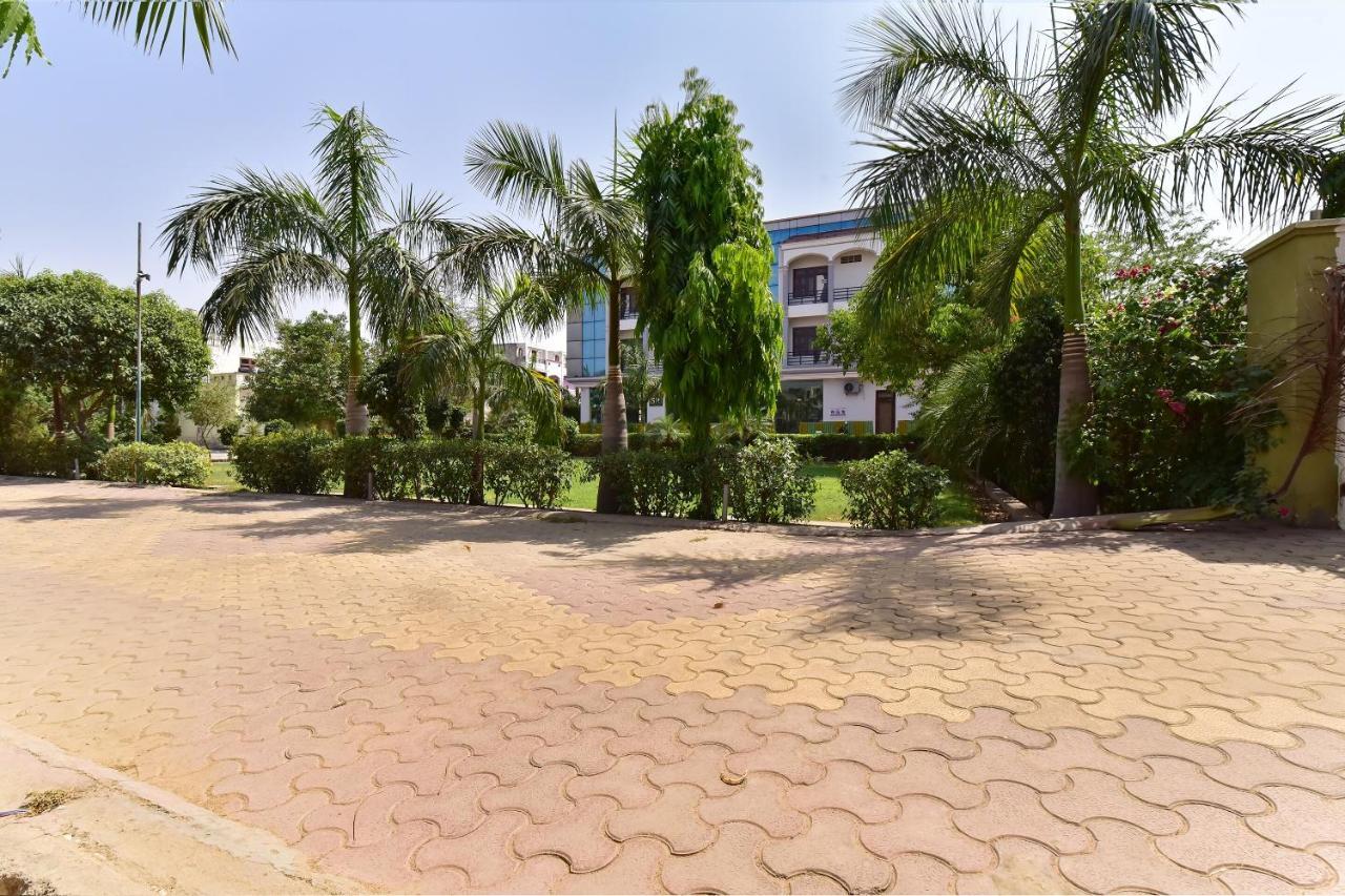Hotel O S R Dzsaipur Kültér fotó