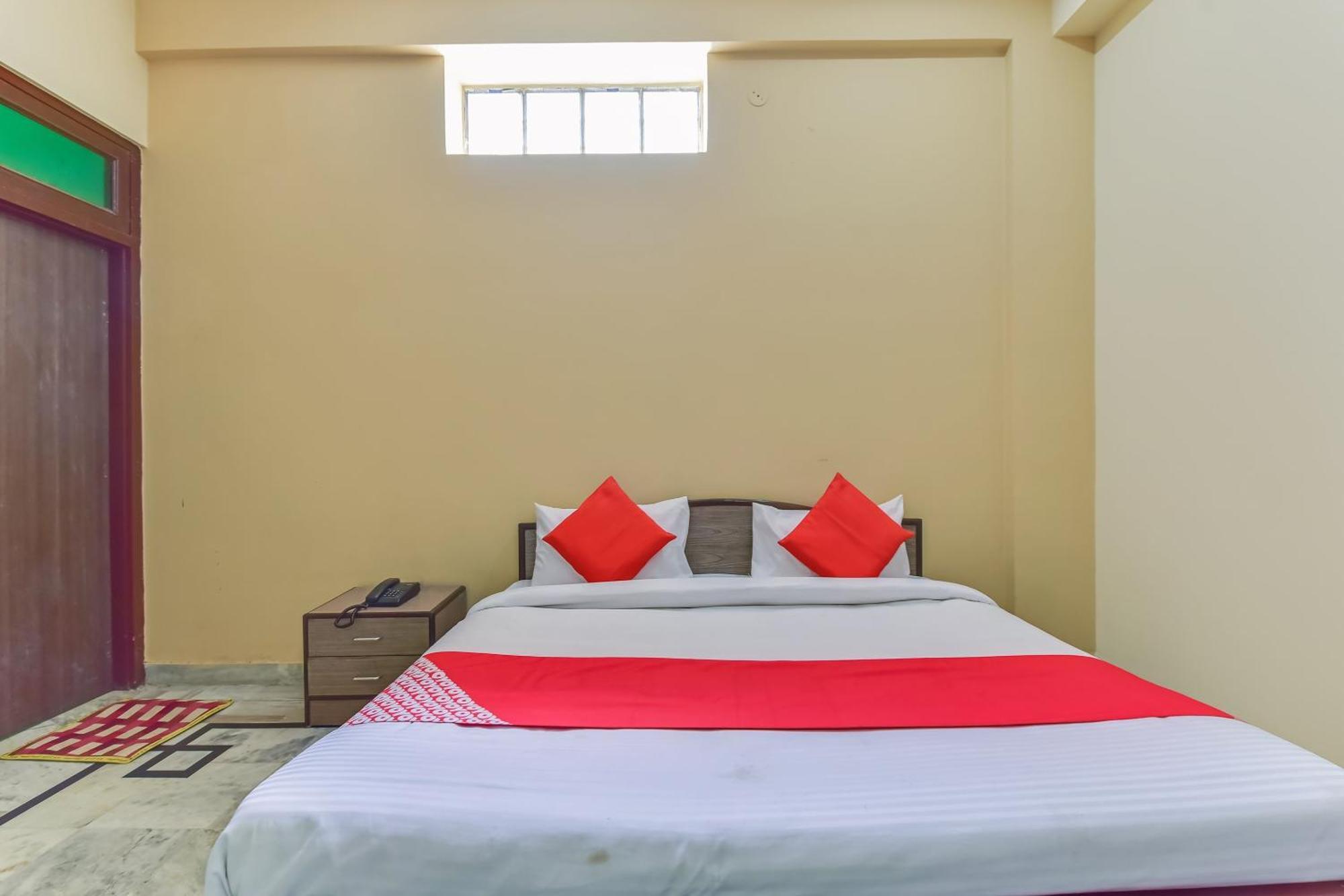 Hotel O S R Dzsaipur Kültér fotó