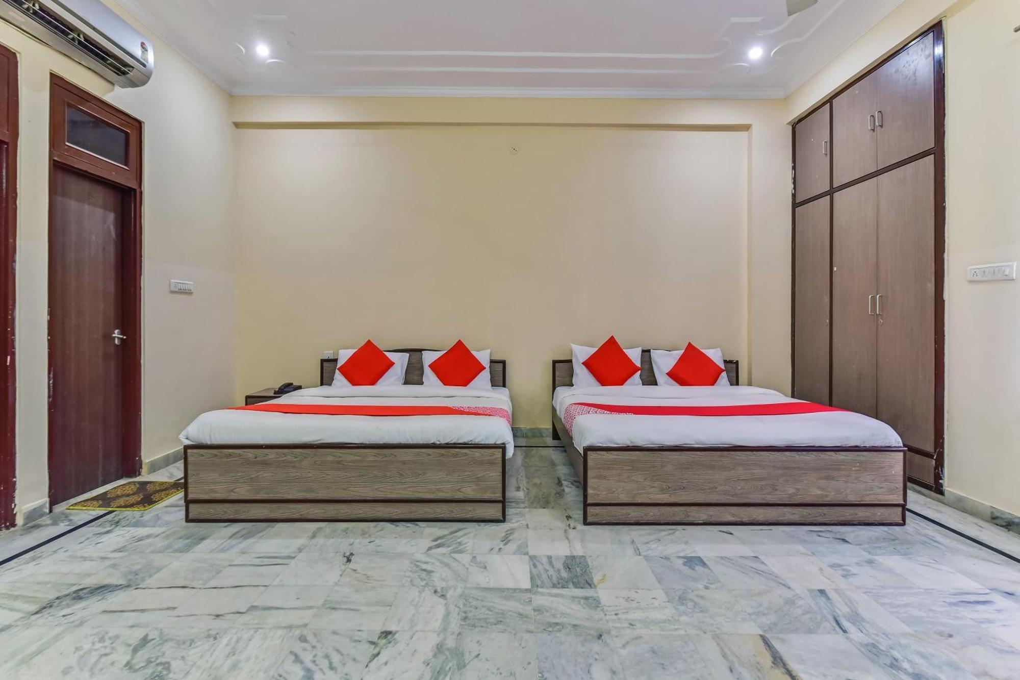 Hotel O S R Dzsaipur Kültér fotó